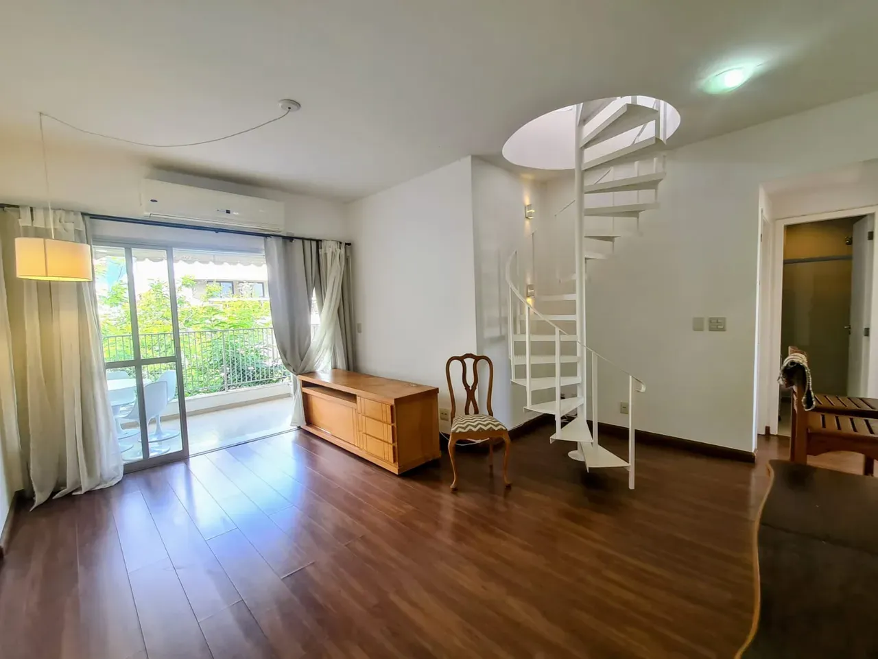 2 quartos e vista para as montanhas: apartamento de 136 m² — photo 6