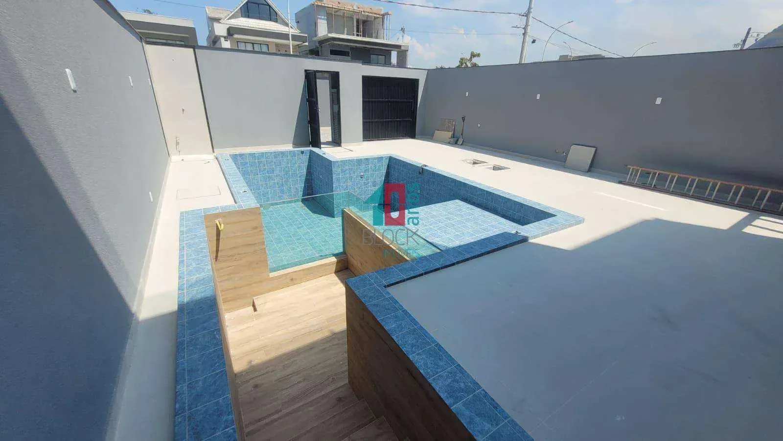 Condo house with 5 bedrooms and 5 en-suites — photo 36