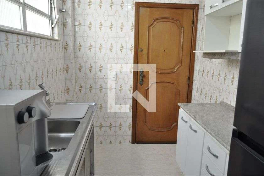 Apartamento de 65 m² com 2 quartos e 1 banheiro — photo 4