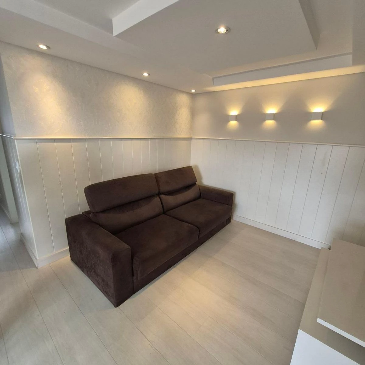 Furnished 3-bedroom apartment with covered parking — photo 9