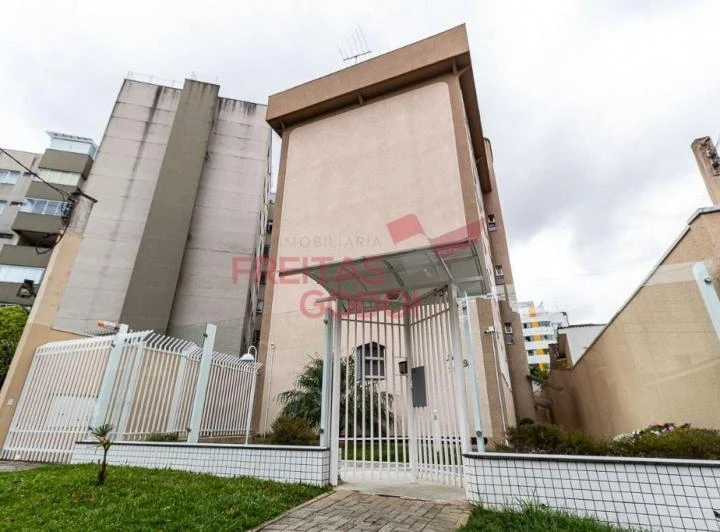 Apartamento de 104 m² con 3 dormitorios y 1 plaza de parking — photo 6