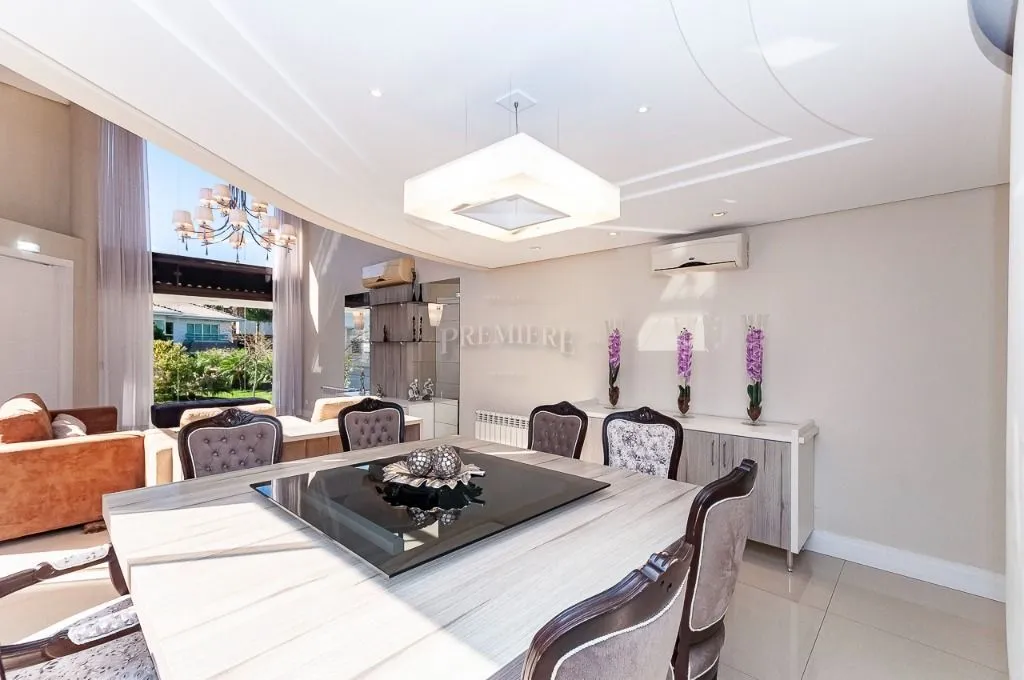 Furnished house with 4 bedrooms across 1167 m² and 8 spots — photo 62