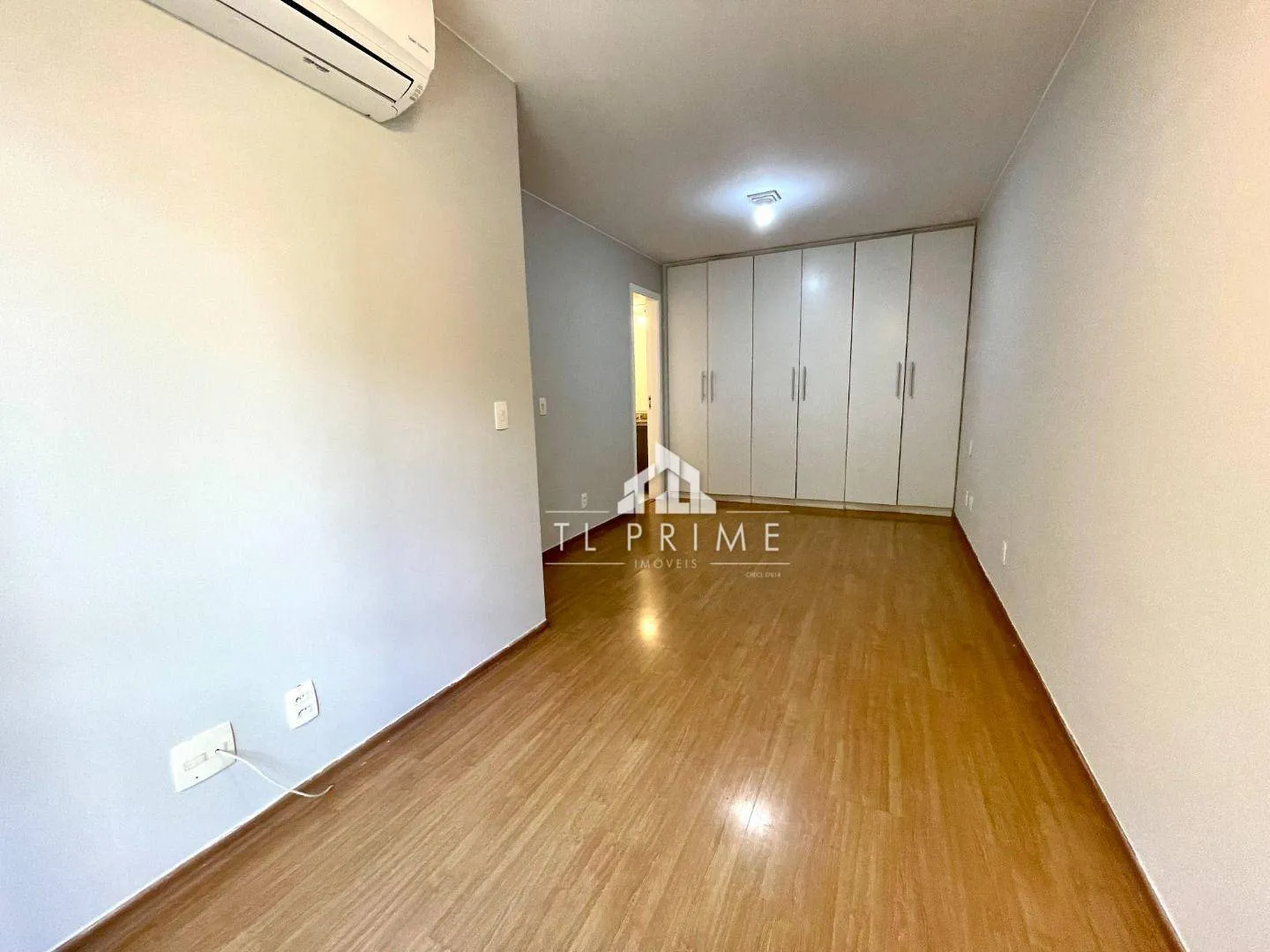 Apartamento de 2 quartos com 2 vagas e varanda — photo 38