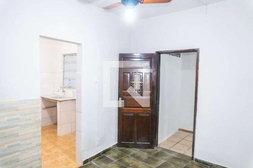 Casa térrea de 60 m² com 1 quarto e área de lavanderia — photo 4