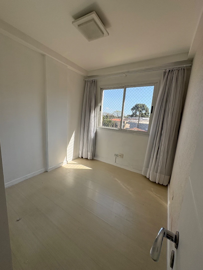 Apartamento de 2 quartos em condomínio com academia — photo 9