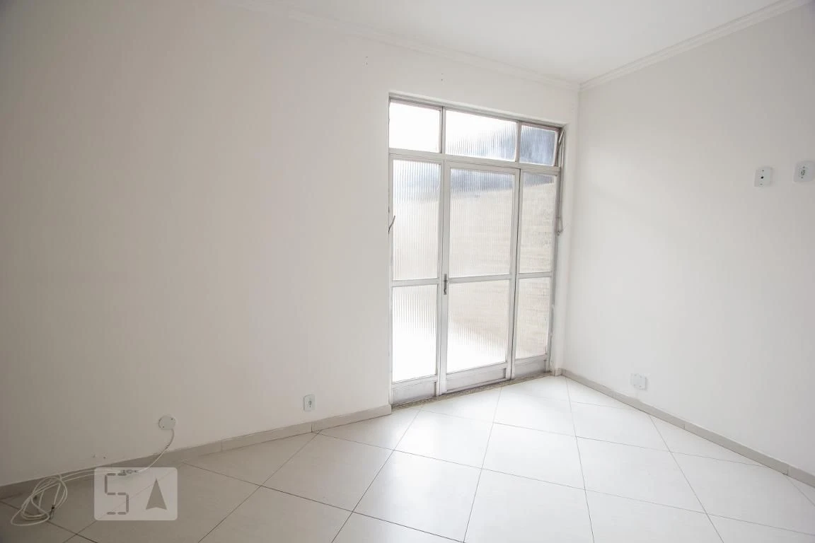 Apartamento de 3 habitaciones con jardín privado — photo 8