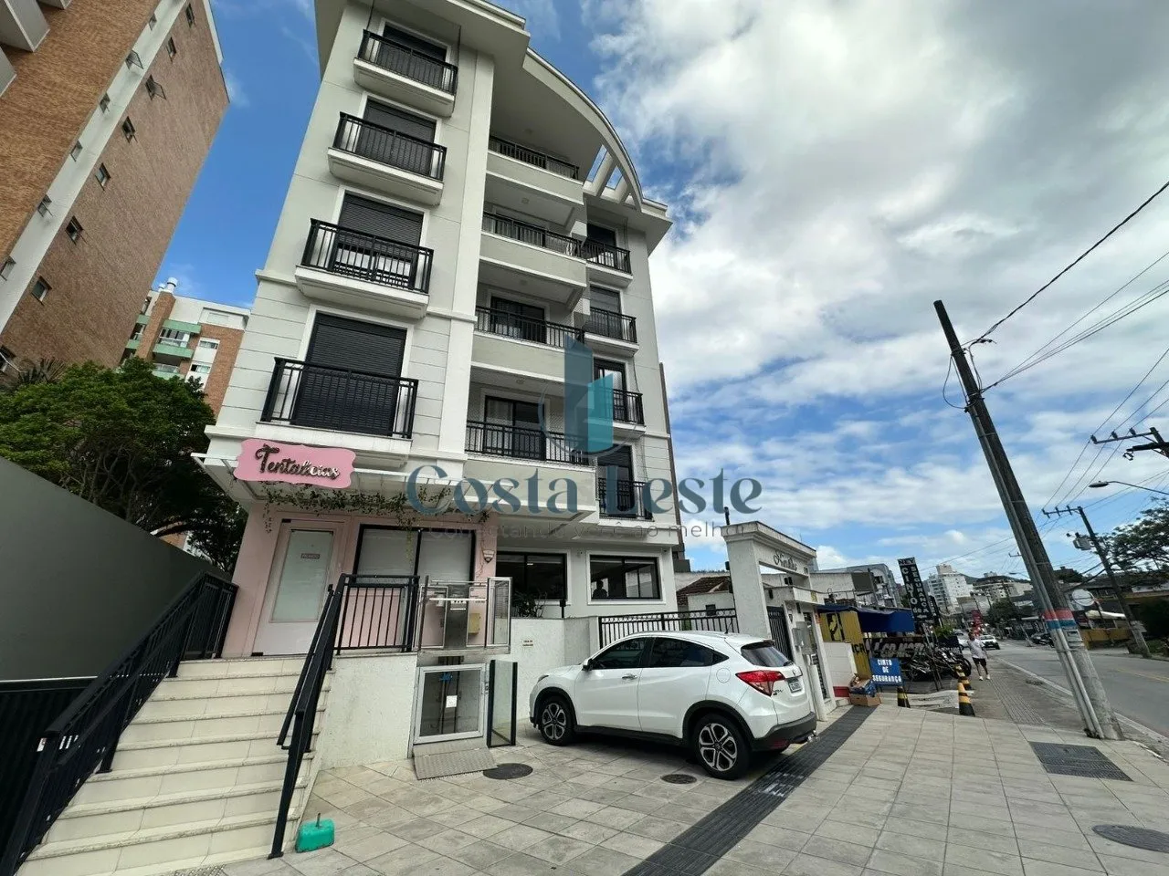 Furnished duplex apartment with 2 bathrooms and 88 m² — photo 13