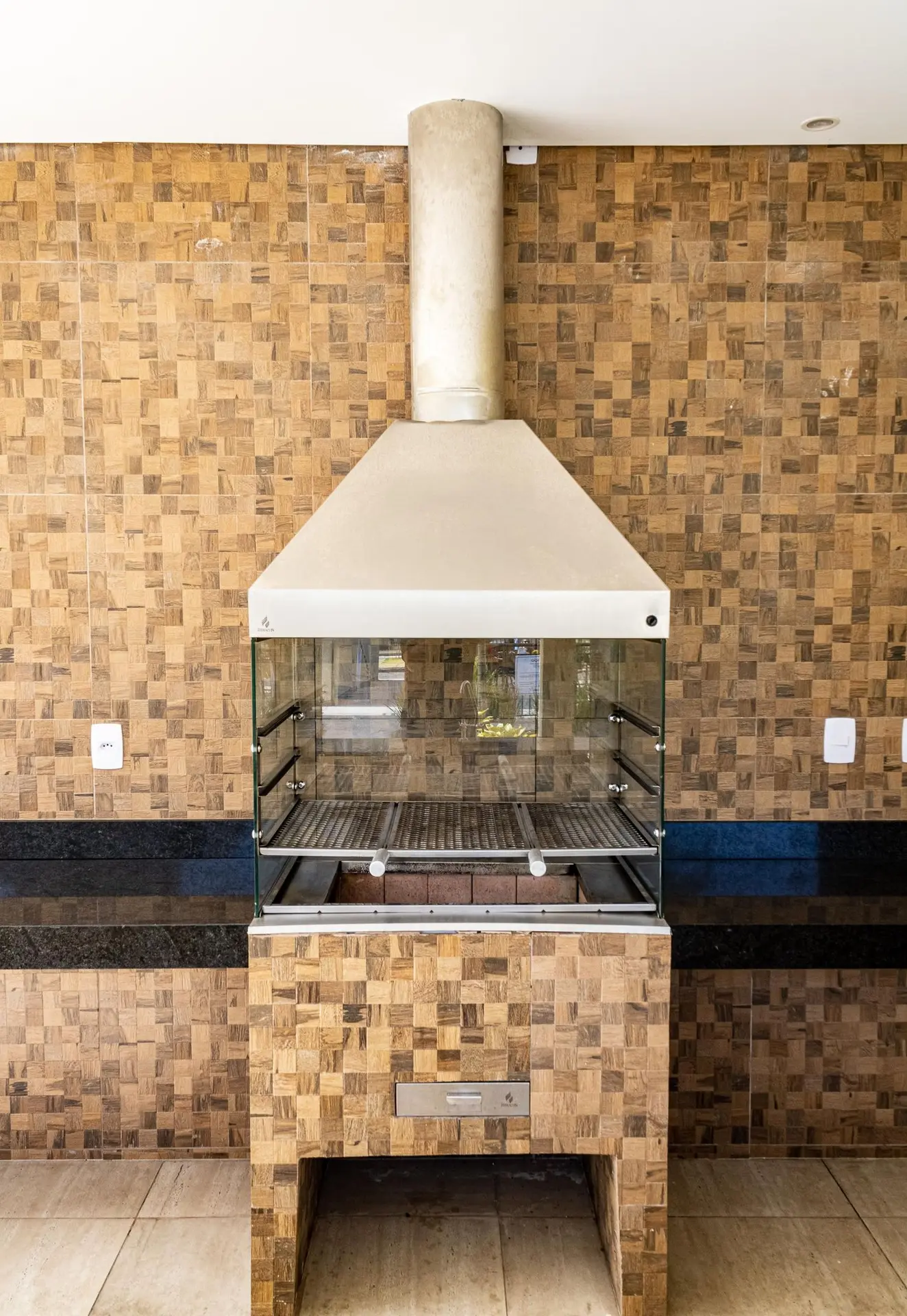 Apartment with 2 bedrooms and an open-plan kitchen — photo 48