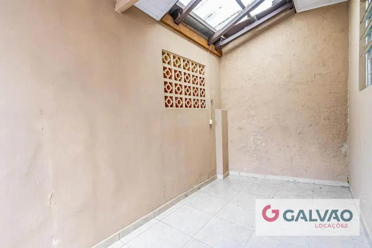 House with a separate kitchen and 5 bedrooms, 224 m² — photo 26