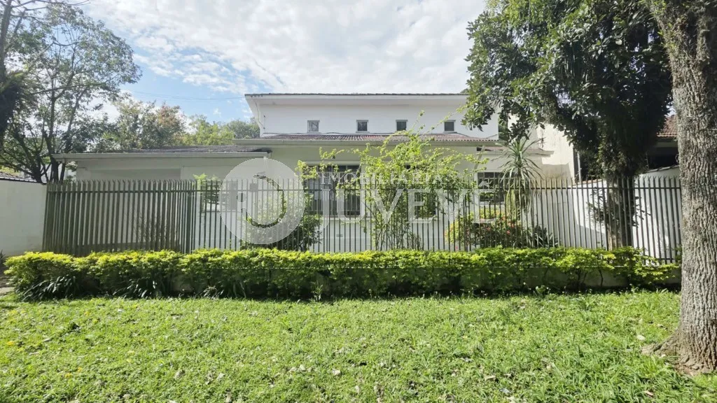 Unfurnished 125 m² house with 3 bedrooms — photo 32