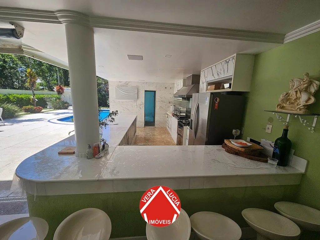Furnished 600 m² house with 6 en-suite bedrooms — photo 28