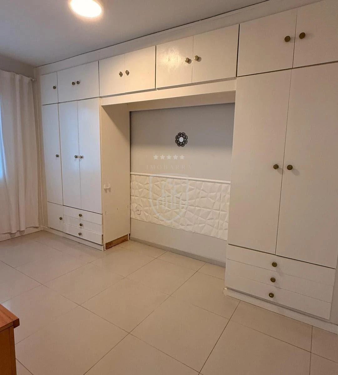 2-bedroom apartment in a building with a sauna — photo 13