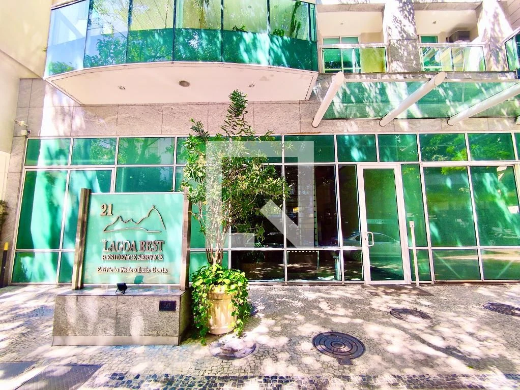 Furnished 1-bedroom apartment with open kitchen — photo 12