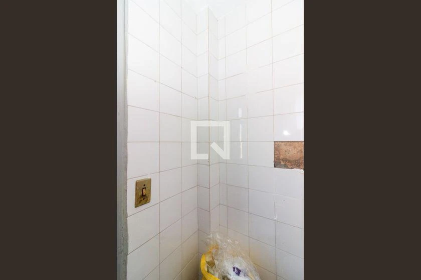 Furnished 70 m² apartment with 2 bedrooms and 1 parking spot — photo 32