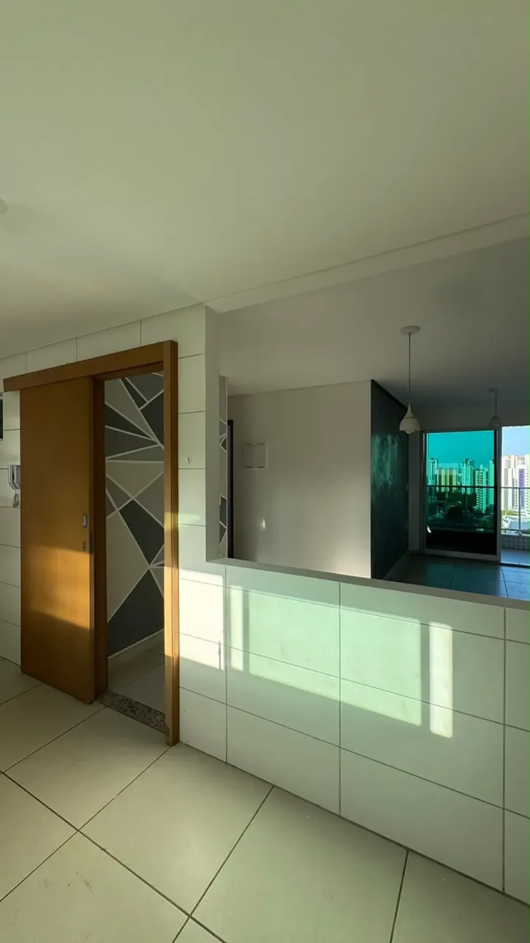 Bathtub in a 3-bedroom apartment, 87 m² — photo 43