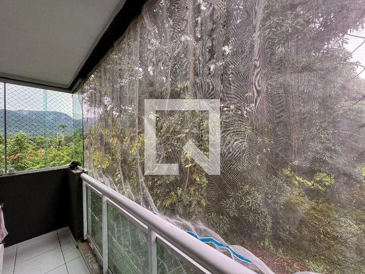 Apartamento mobiliado, 82 m², com janelas do piso ao teto — photo 34