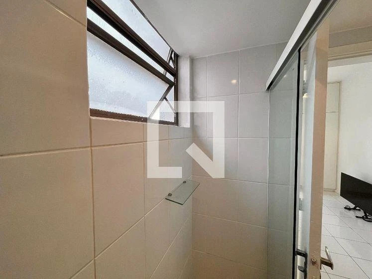 Гардеробная и 2 спальни: квартира 90 м² — photo 37
