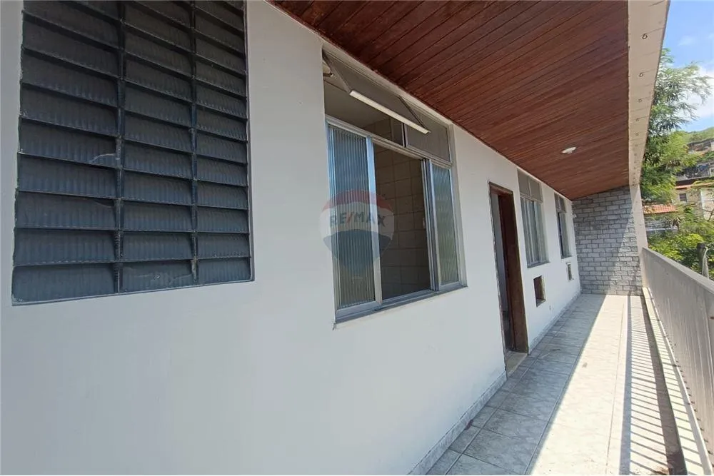 1-bedroom apartment with balcony and no parking — photo 4