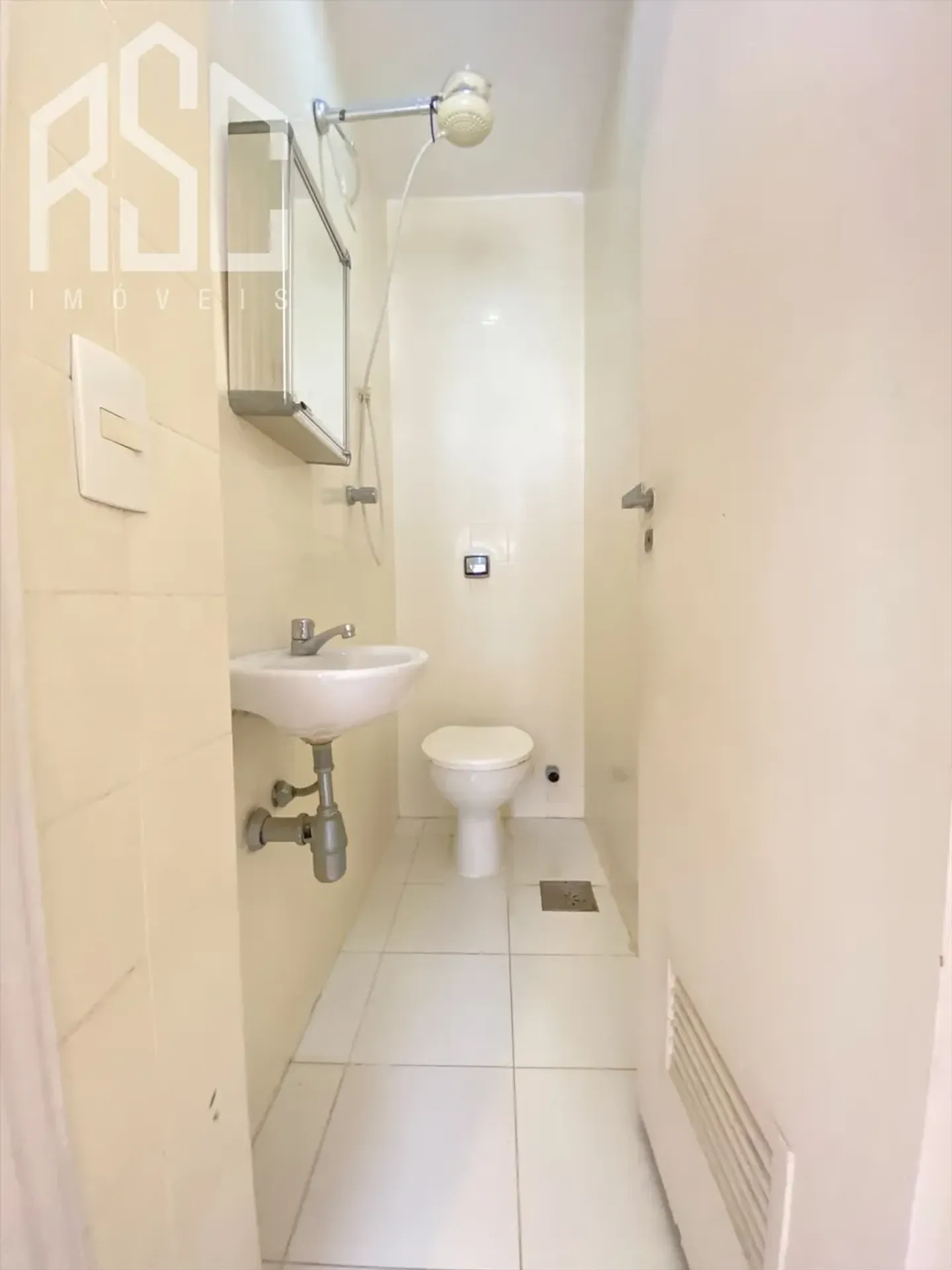 145 m² duplex penthouse with 2 bedrooms and 3 baths — photo 37