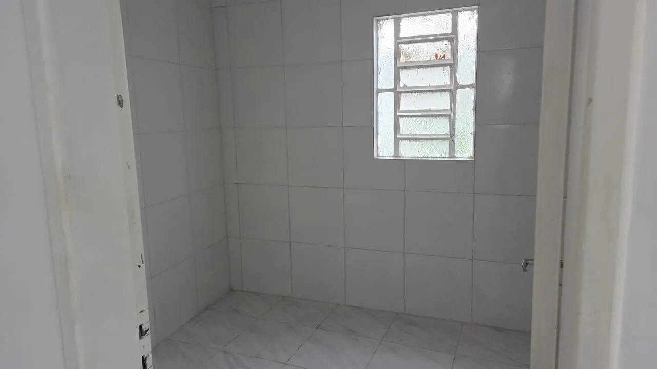 Будинок на 3 спальні та 2 ванні з душем у склі — photo 7