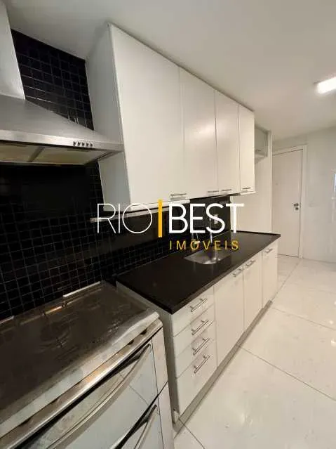 Apartamento com 3 dormitórios, 4 banheiros e varanda — photo 27