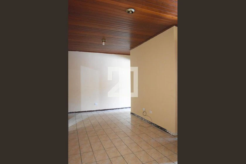 Unfurnished house with private garden and BBQ — photo 4