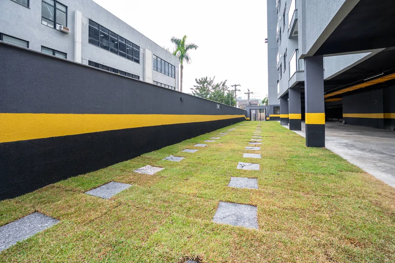 Apartamento de 38 m² com secadora e varanda envidraçada — photo 10