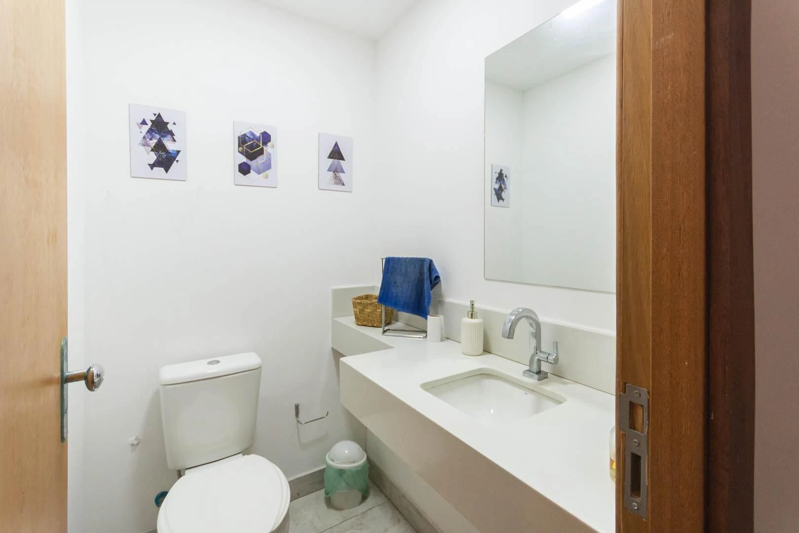 3-bedroom apartment with a home office in Rio de Janeiro — photo 32