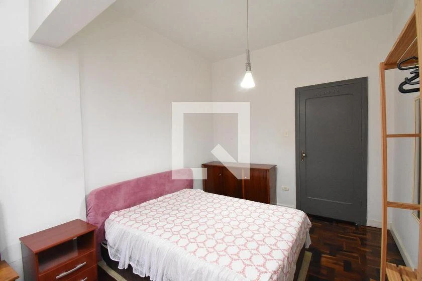 Apartment with wood floors, 2 bedrooms and 130 m² — photo 18