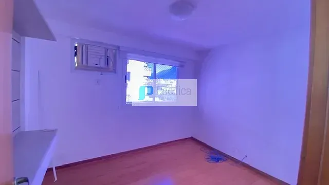 Apartment with a separate kitchen, 3 bedrooms and 3 baths — photo 14