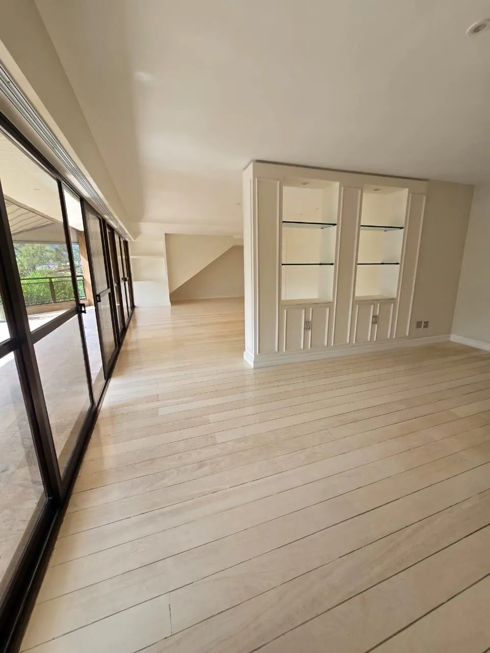 Apartamento com 3 quartos e 5 banheiros com varanda — photo 12