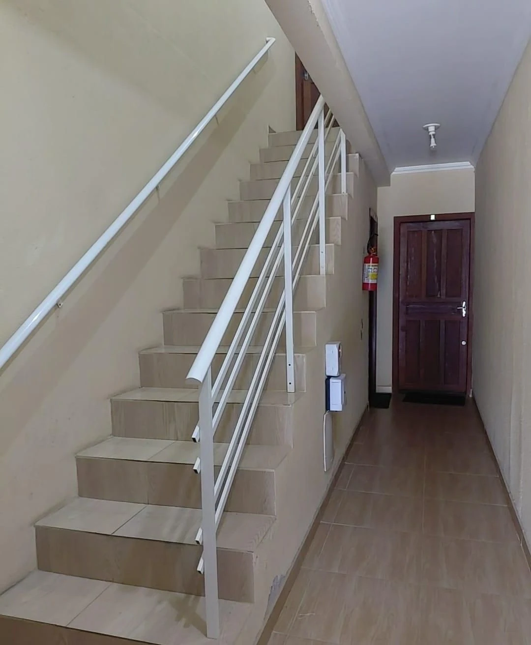 Furnished studio, 30 m², with a washing machine — photo 17