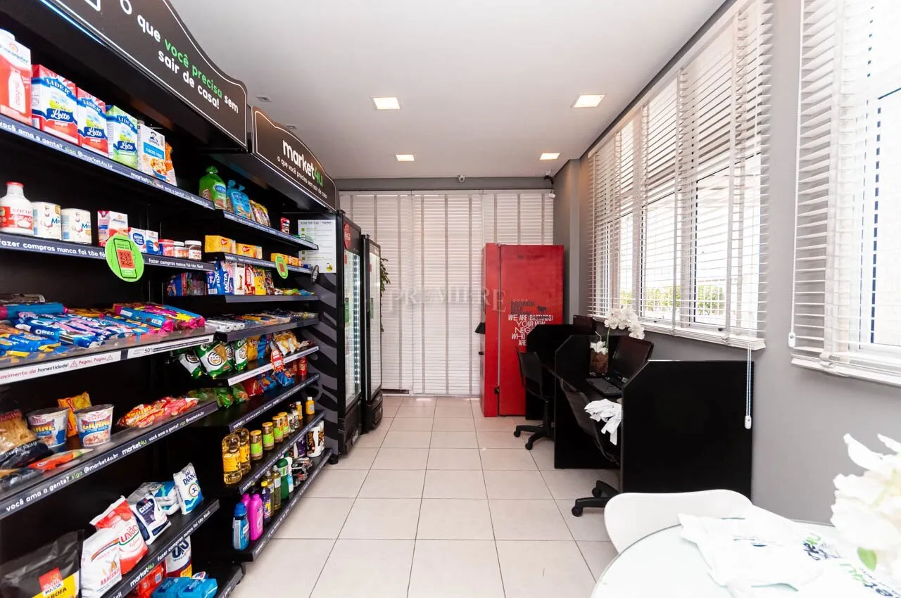Меблированное студио 60 м² с 1 парковкой и кухней — photo 35