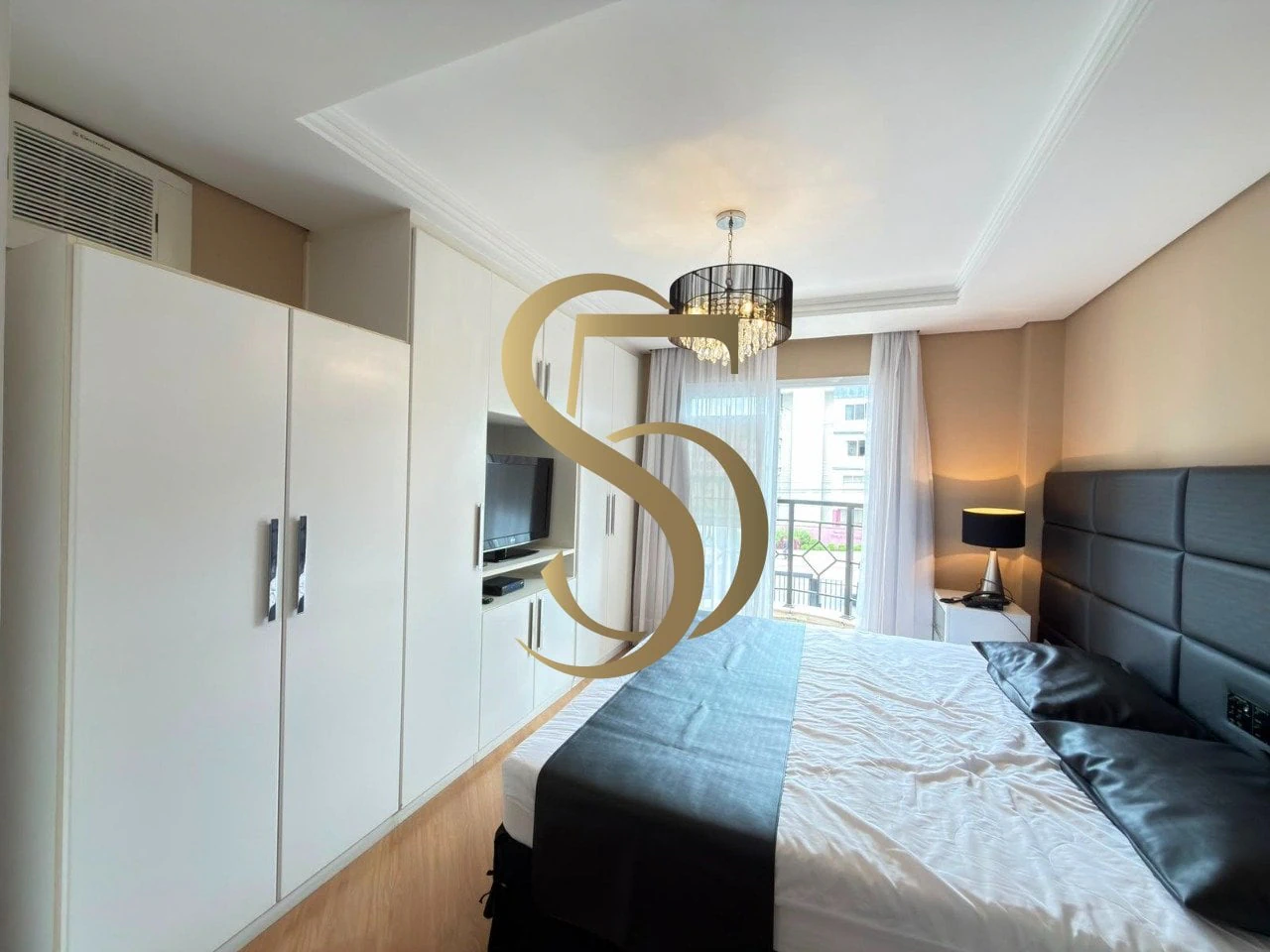 One-bedroom apartment with a home office in Curitiba — photo 5