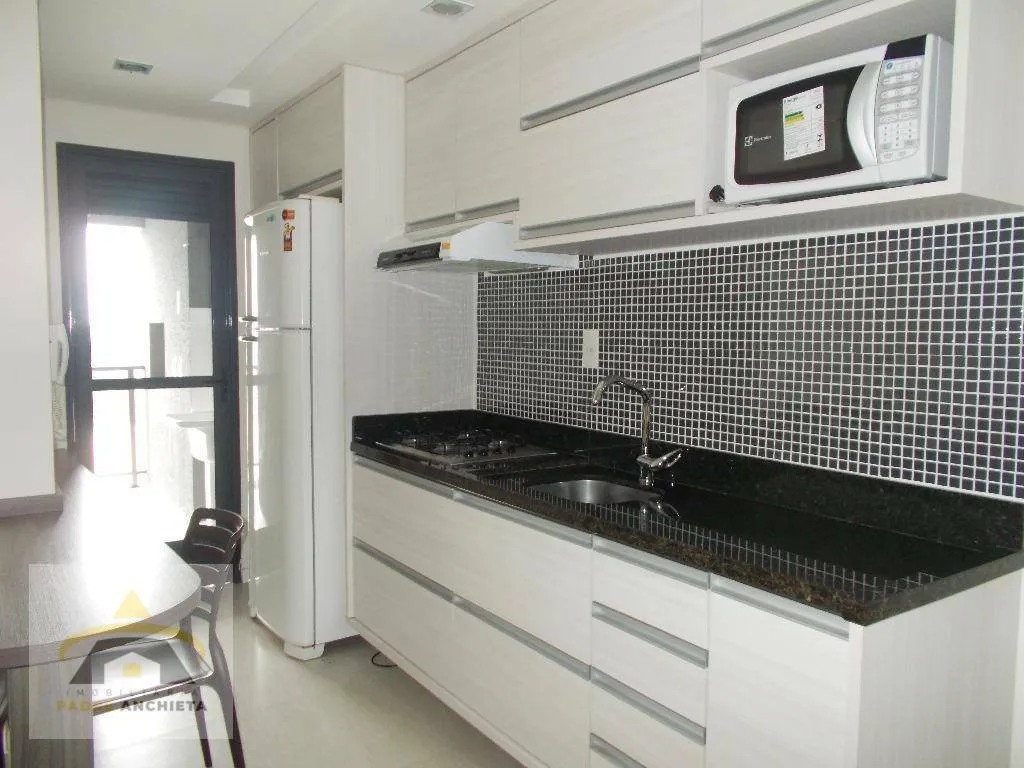 Estudio amueblado de 48 m² en el 15º piso con balcón — photo 18
