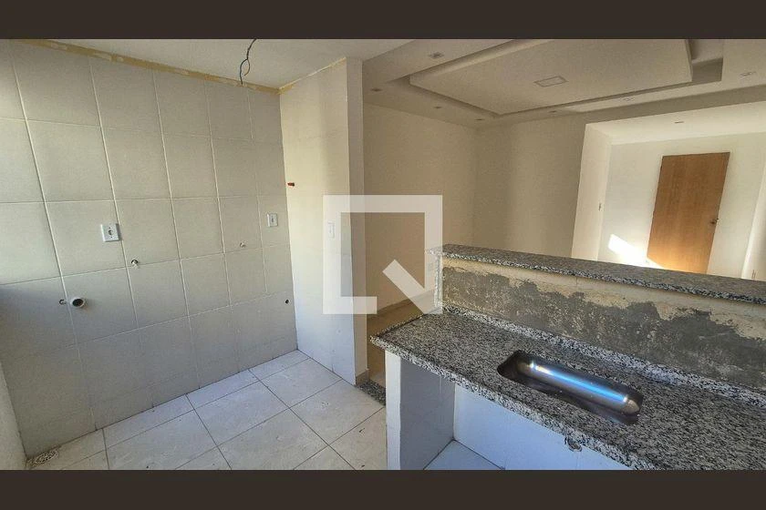 Rental apartment with 2 bedrooms, 56 m² and parking — photo 4