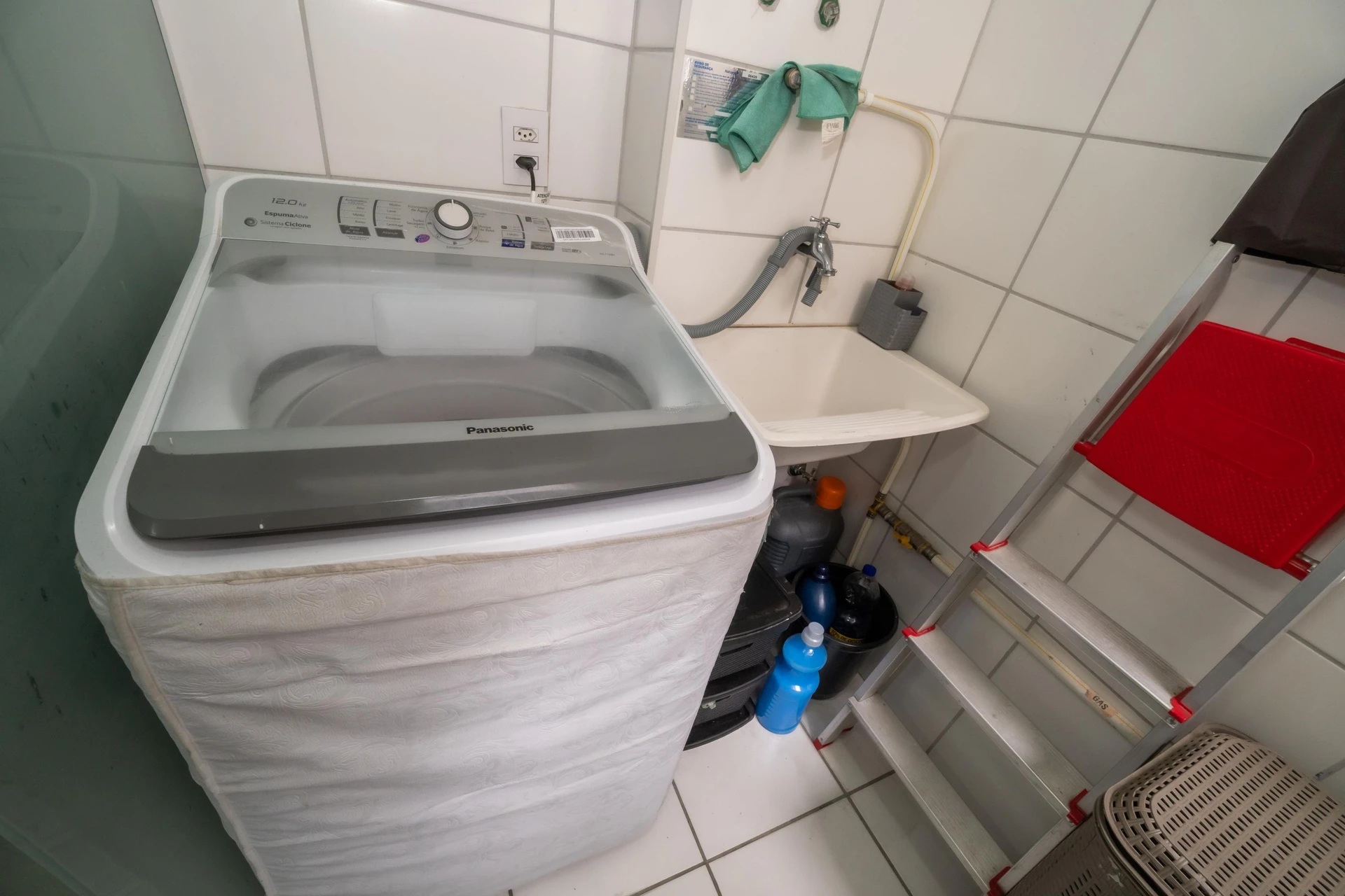 Пральна машина та 2 спальні: квартира 40 м² — photo 52