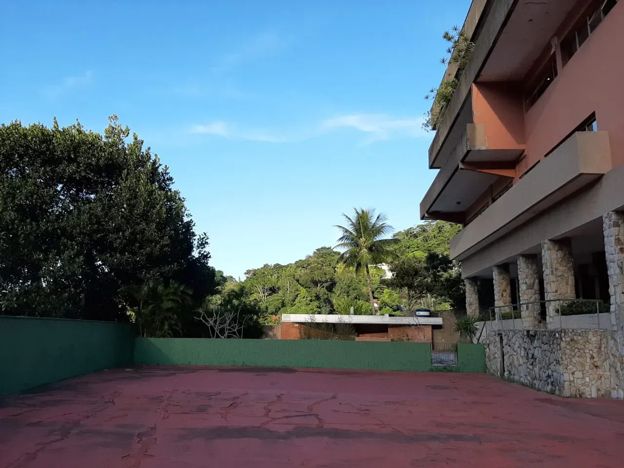 Casa mobiliada de 930 m² com 4 suítes e 8 banheiros — photo 6
