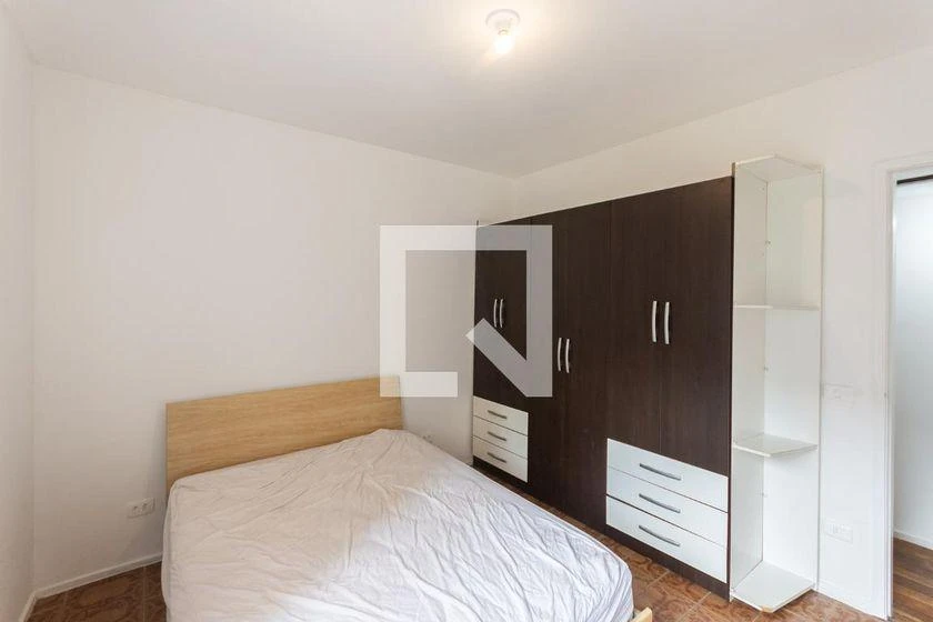 3-bedroom apartment with a home office — photo 10