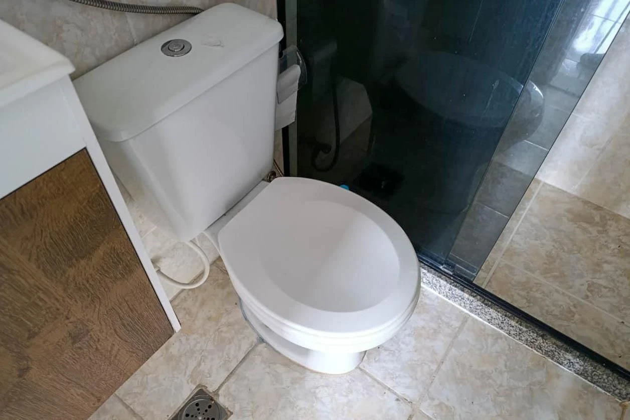 Нежитловий (без меблів) апартамент з 2 спальнями і 1 паркомісцем — photo 18