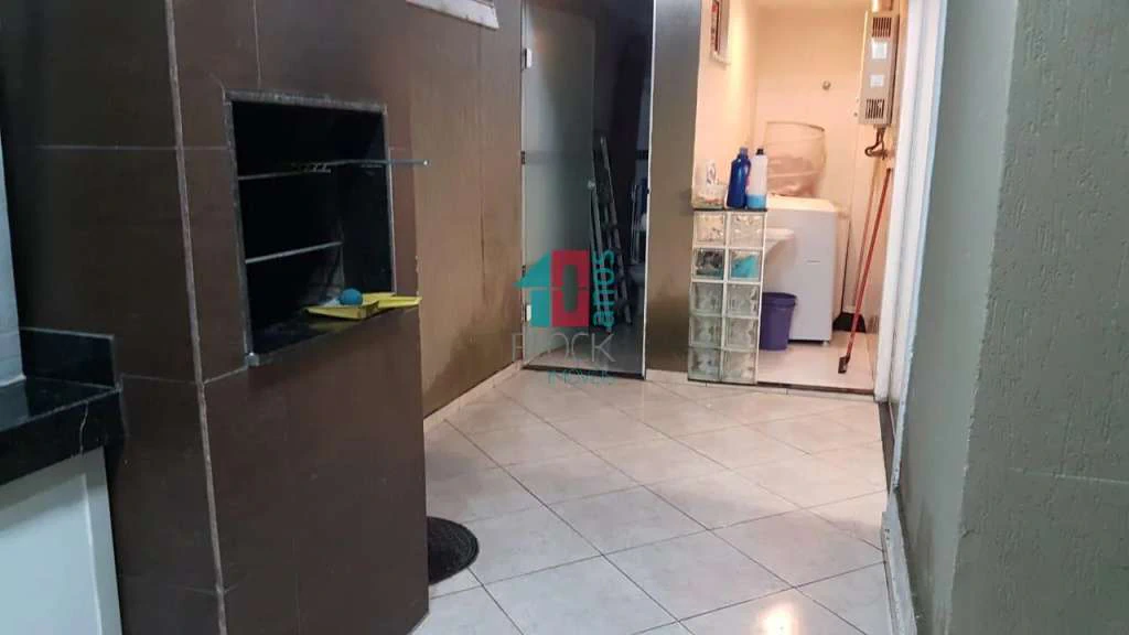 Casa mobiliada de 300 m² com 3 suítes e jardim — photo 27