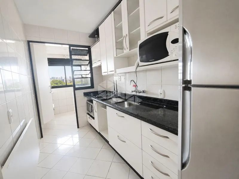 Home office in a 3-bedroom apartment, 98 m² — photo 12
