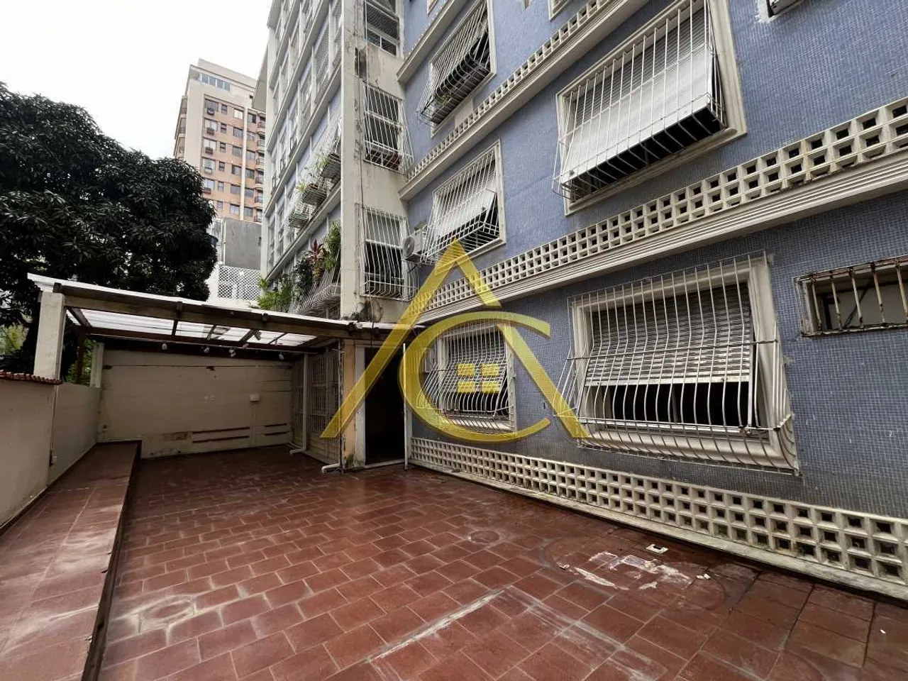 Apartamento de 3 dormitorios con terraza, 130 m² — photo 15