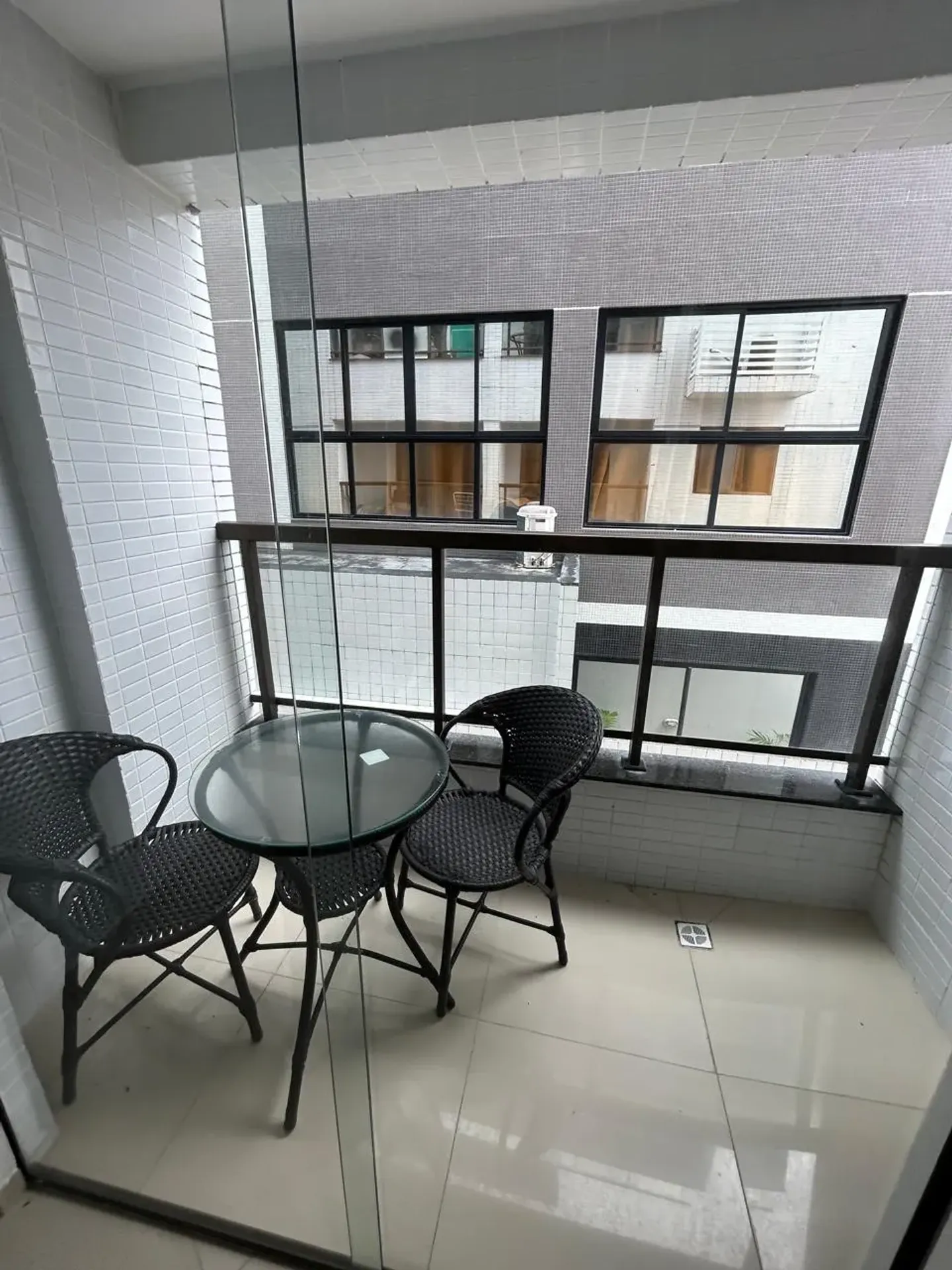 1-bedroom apartment, well kept, no parking — photo 5