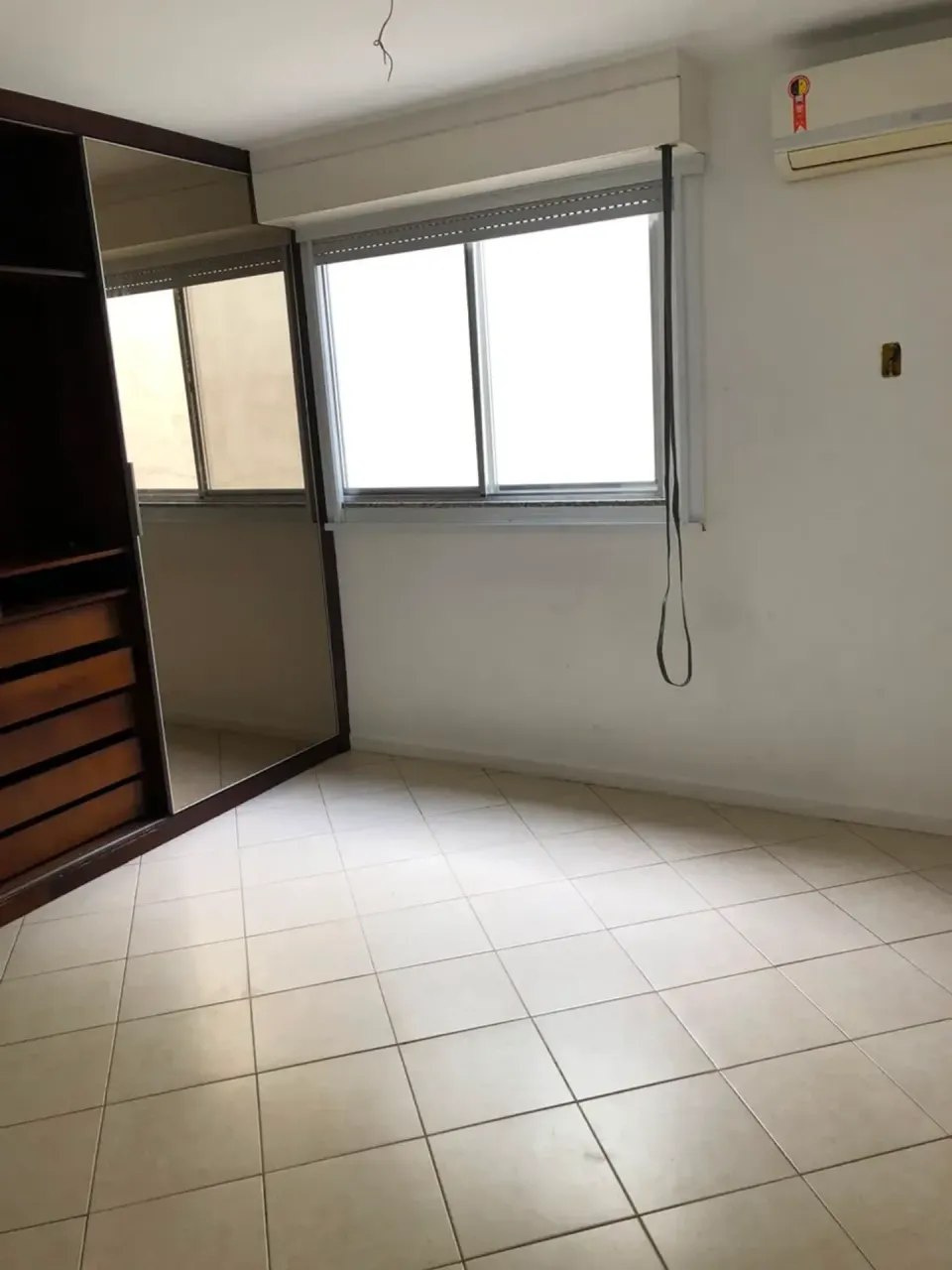 Casa com 3 quartos e 4 banheiros com cozinha fechada — photo 10