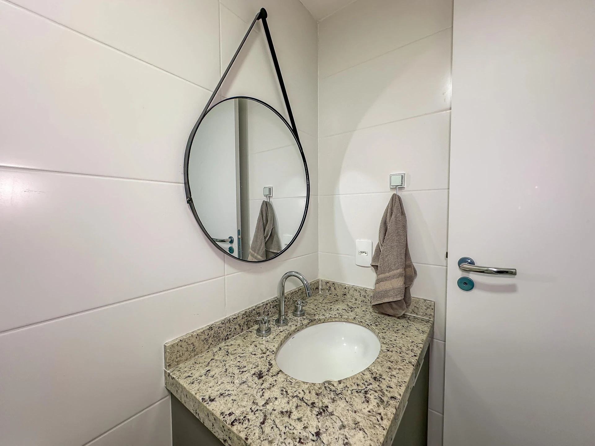 Furnished studio, 35 m², with a dishwasher — photo 53