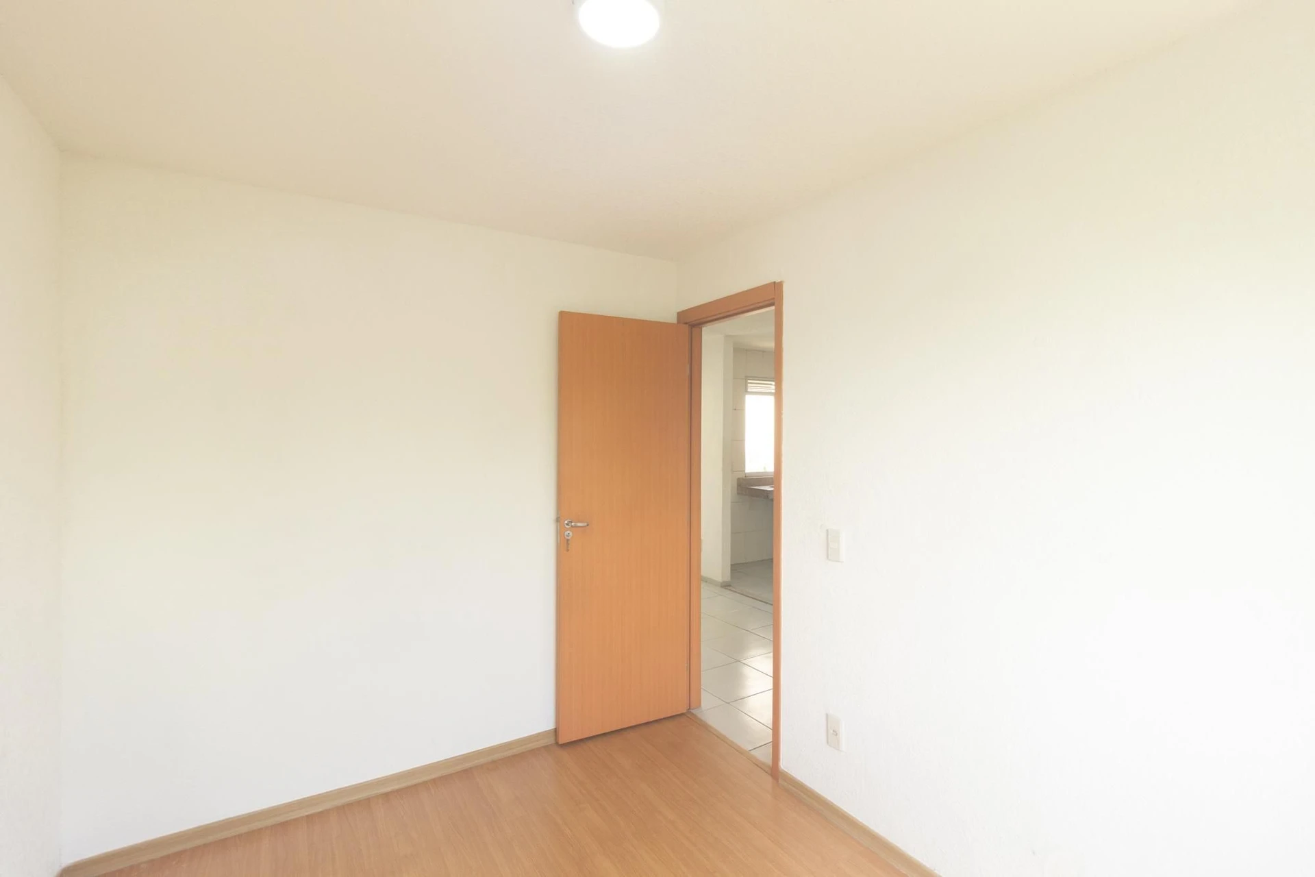 2-bedroom rental apartment with a separate kitchen — photo 18