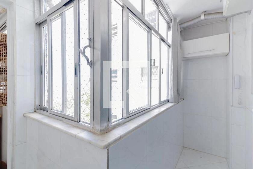 Rental apartment with 100 m², 3 bedrooms and 3 baths — photo 38