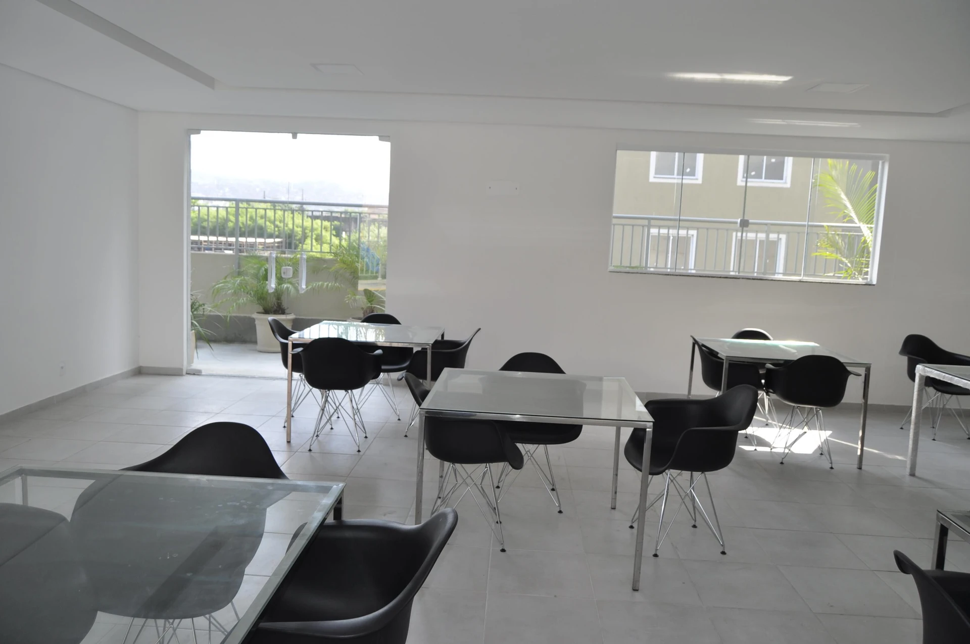 Apartment, 41 m², with a grill on the balcony — photo 6