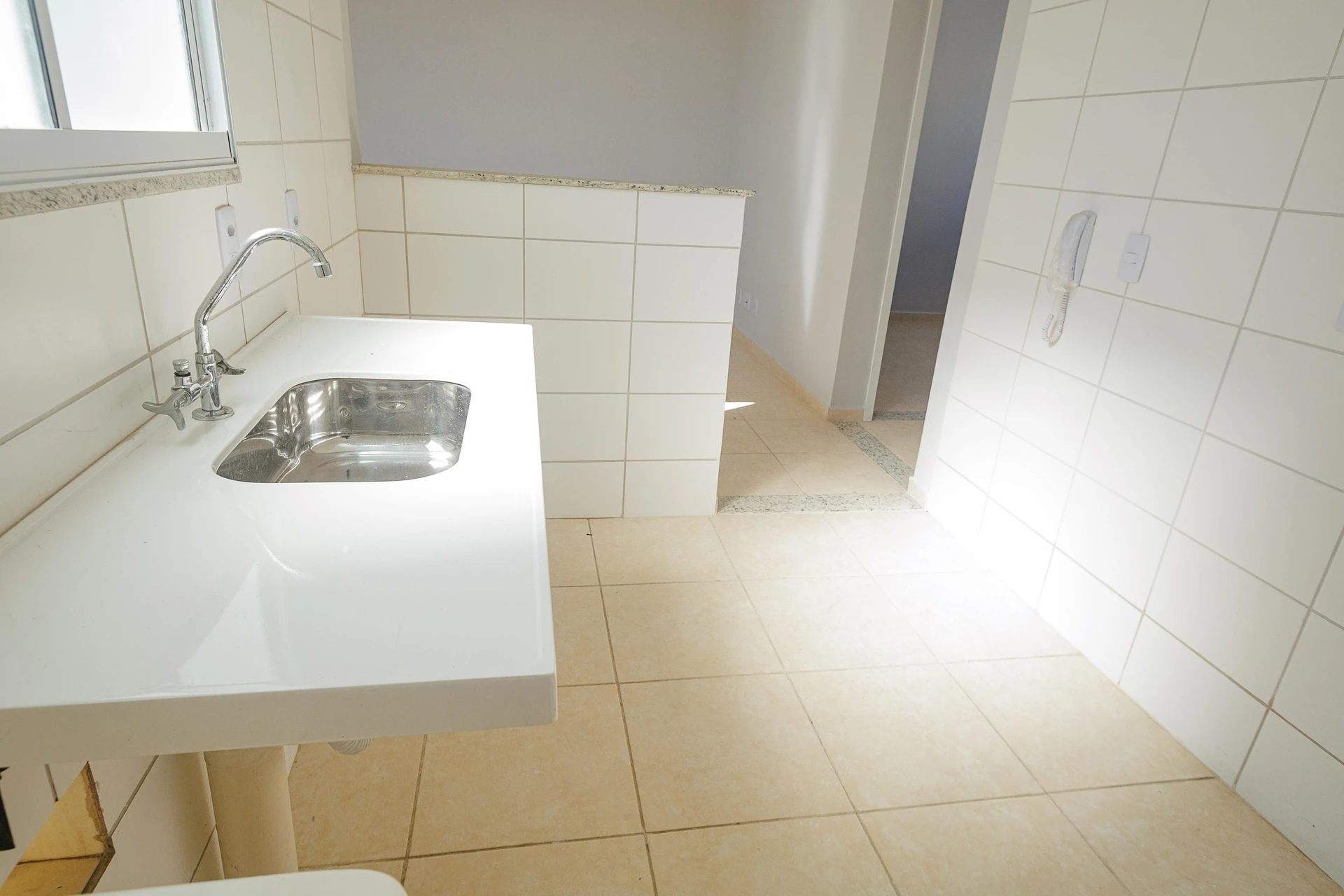 2 quartos e vista para as montanhas: apartamento de 44 m² — photo 7